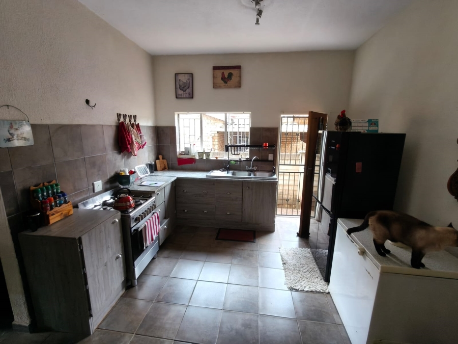 3 Bedroom Property for Sale in Protea Park North West